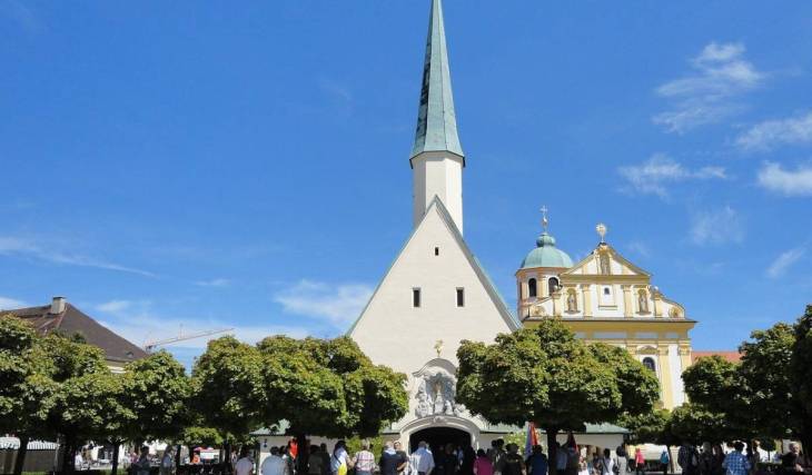 Just an hour from Munich lies a pilgrimage church housing a 64-cm-tall Black Madonna and 2,000 votive images, where the hearts of the Wittelsbachs are interred