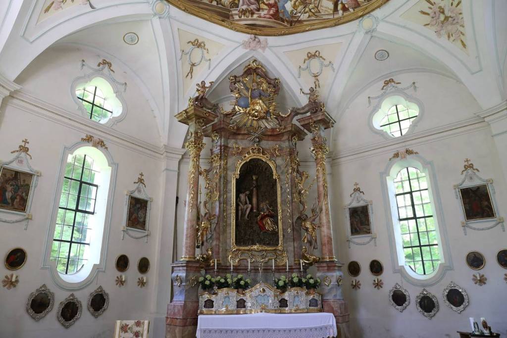 Altar of Maria Elend