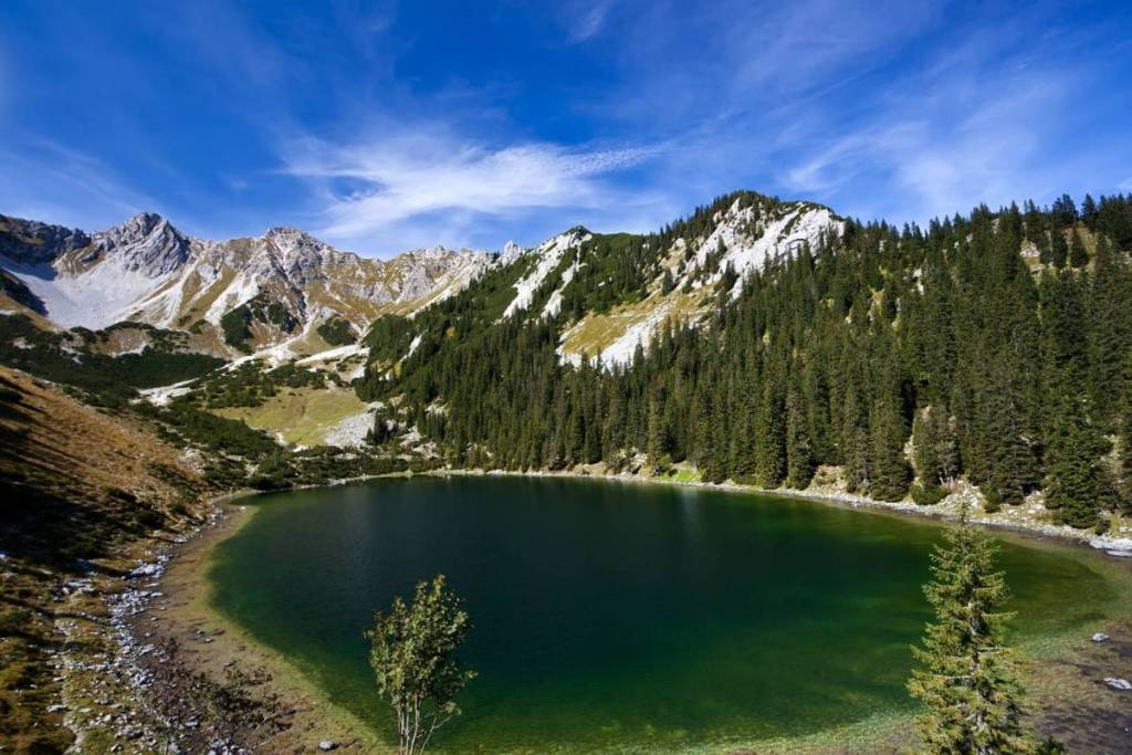 einer der soiernseen aus der nähe