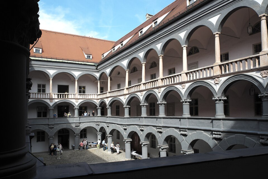 Arkadenhof der Alten Münze