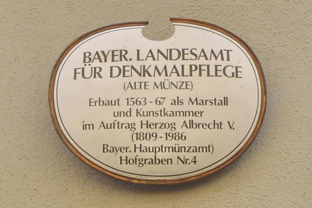 Infotafel des Bayerischen Landesamts für Denkmalpflege