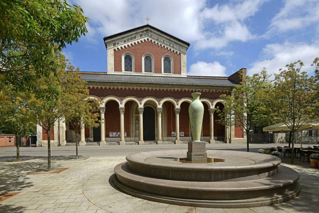 St. Boniface from the outside with a fountain
