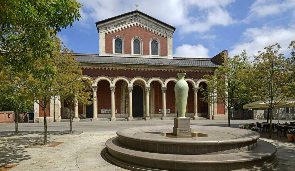 Mitten im Münchner Kunstareal liegt das ehemalige Hauskloster der Wittelsbacher, das König Ludwig I. 1835 gründete und in dem er und seine Frau Therese ihre letzte Ruhe fanden