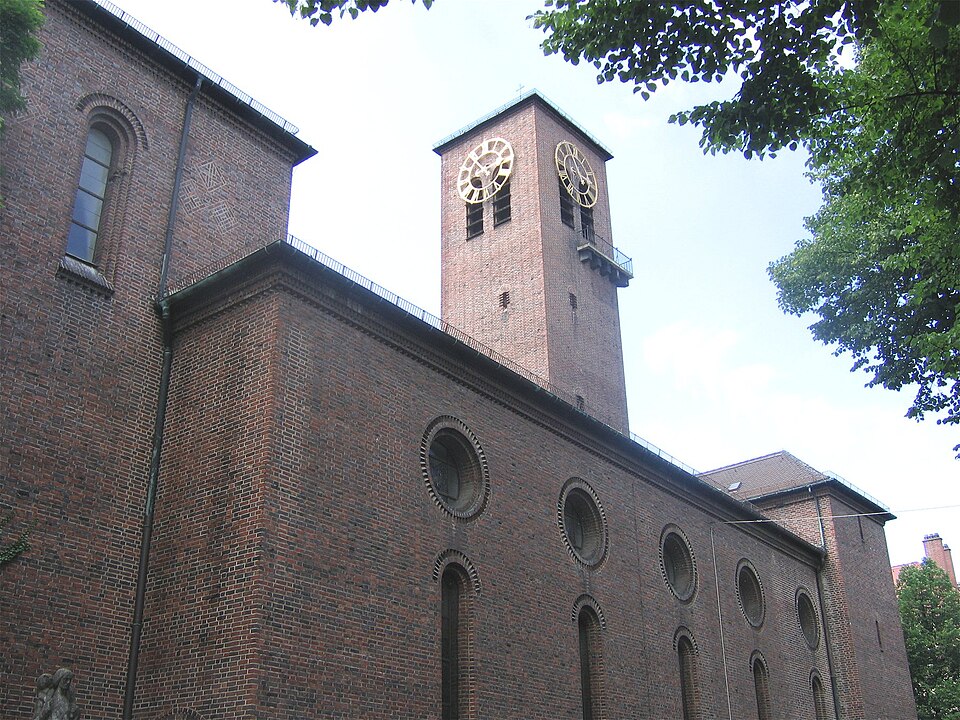 Auferstehungskirche Muenchen