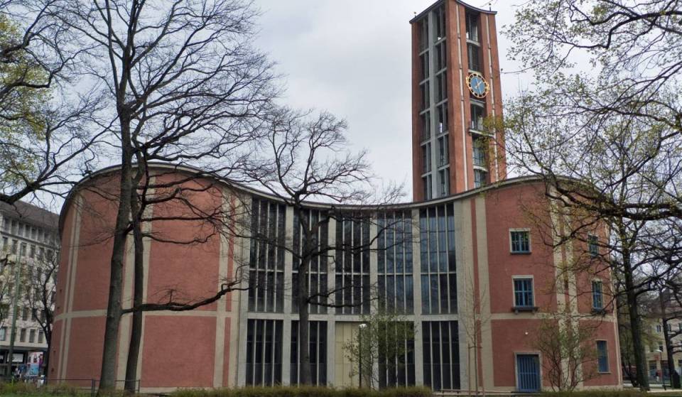 Erst zerstört, dann neu erfunden: Die bewegte Geschichte von Münchens St. Matthäus-Kirche