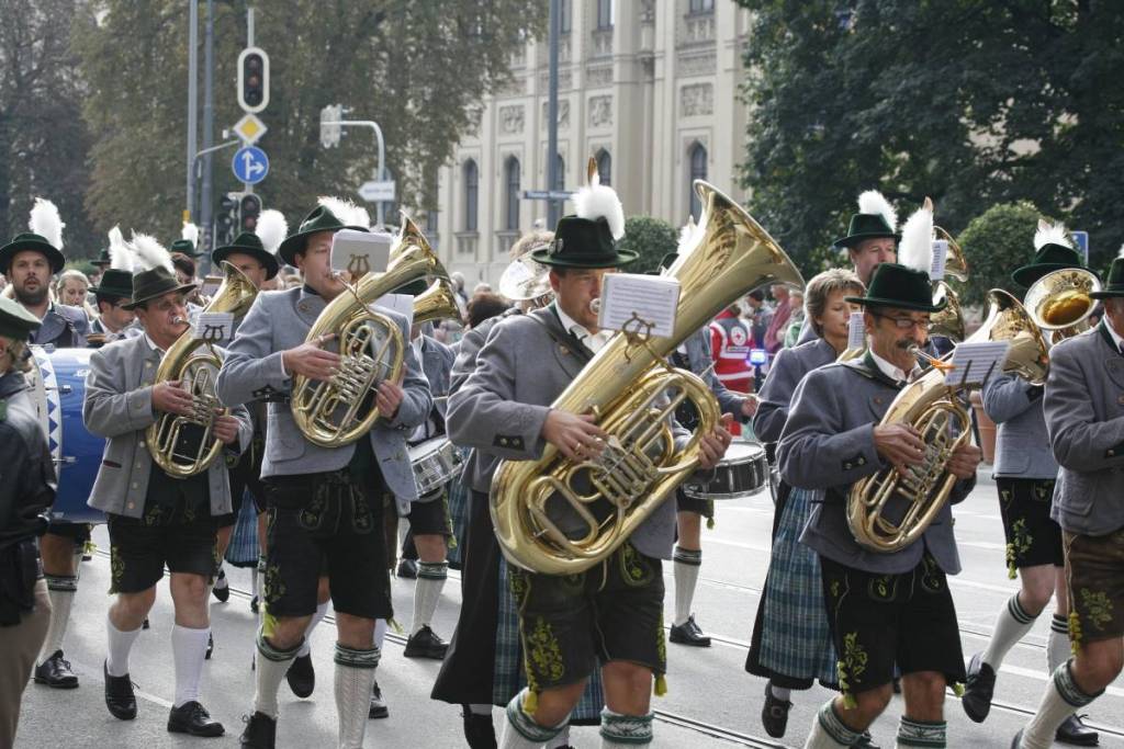Musicians in the traditional costume parade