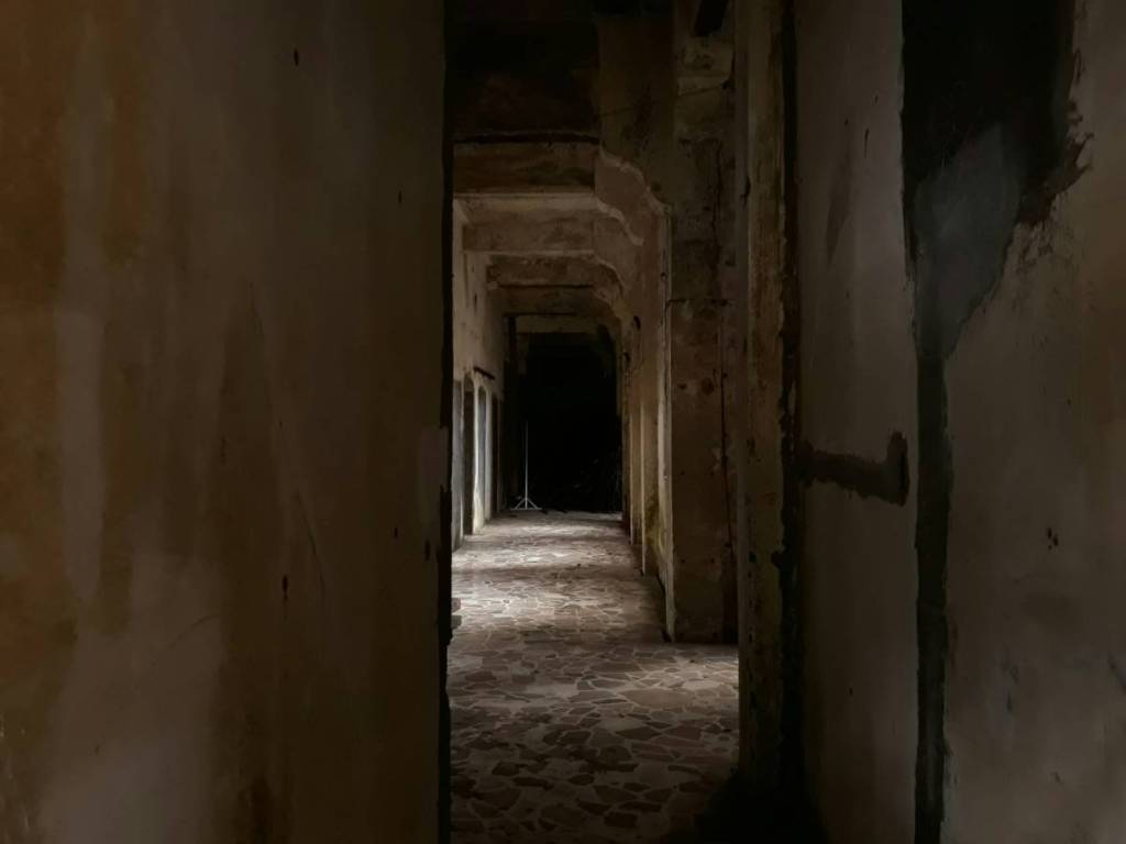 gänge eines bunkers