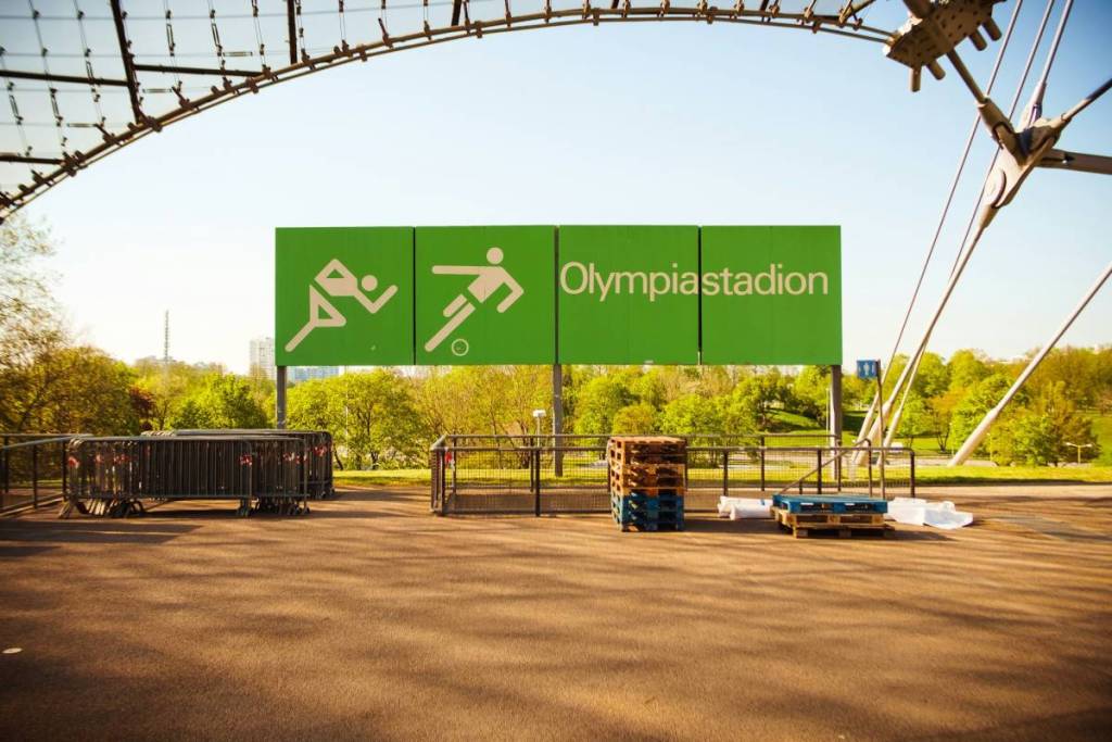 schild olympiastadion im olympiastadion