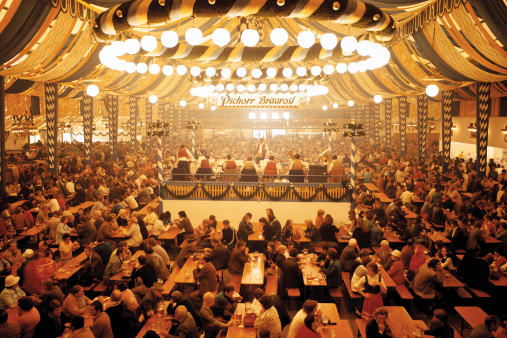 Oktoberfest-Zelt