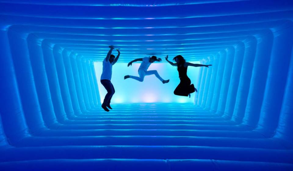 Begebt euch mitten in München auf eine immersive Reise durch die Welt der Träume: Der Ticketverkauf für Dream Rooms hat offiziell begonnen