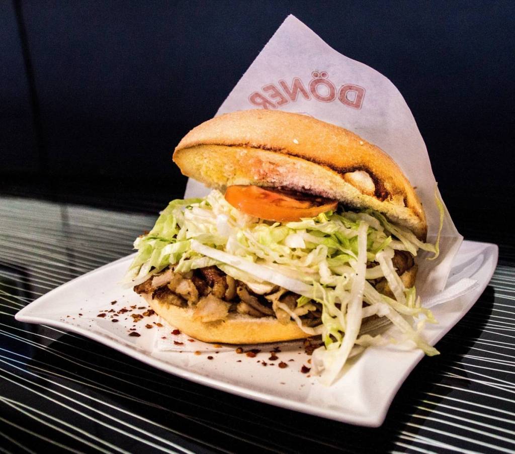 döner kebap in paper