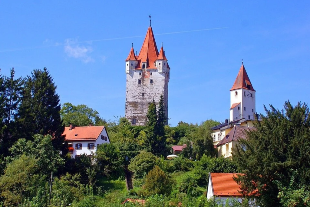 Haag Castle with a residential tower surrounded by greenery
