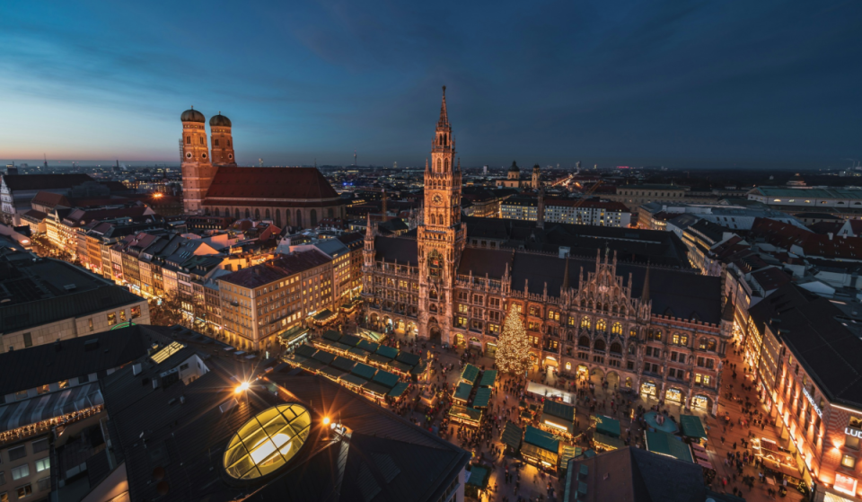 Vorfreude auf dem Marienplatz: Münchens berühmtester Christkindlmarkt startet dieses Jahr bereits früher