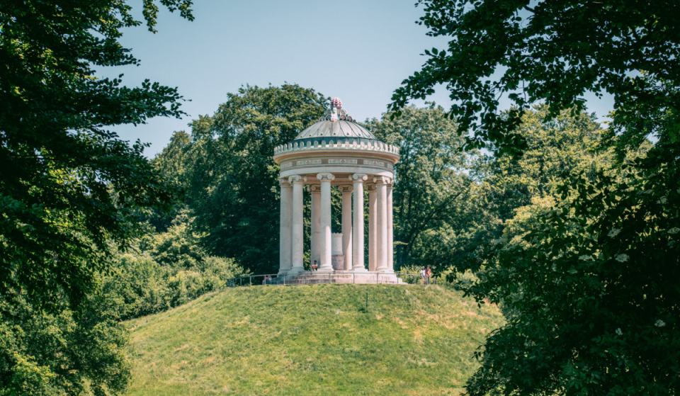 1792 öffnete der „Theodors Park“ für alle Bürger seine Pforten; heute ist die Anlage unter neuem Namen das grüne Herz Münchens – und sogar größer als der Central Park