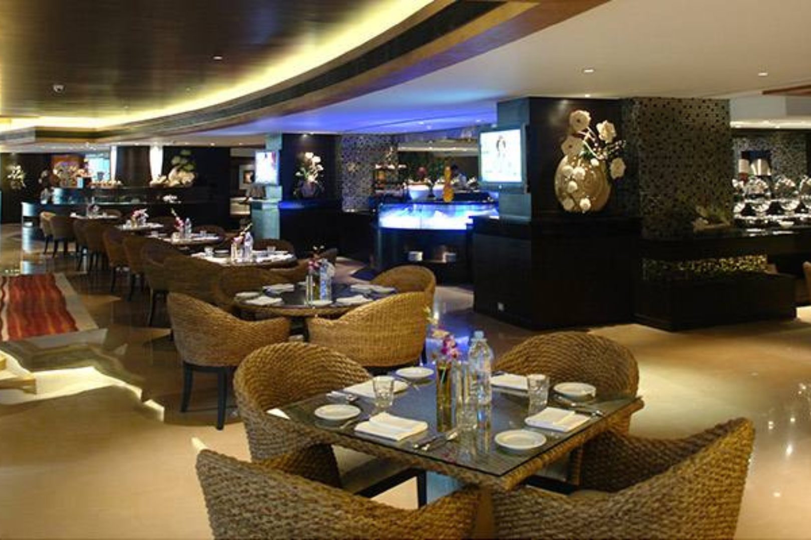 best family restaurants in Mumbai