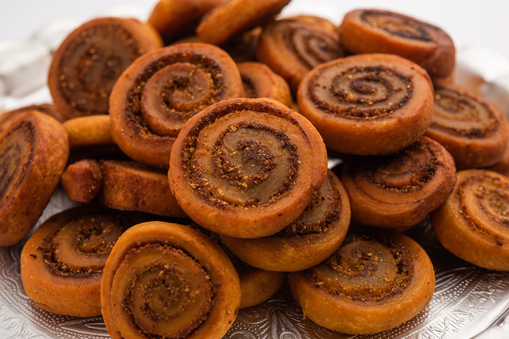 bhakarwadi a snack avaialble in Lonavala