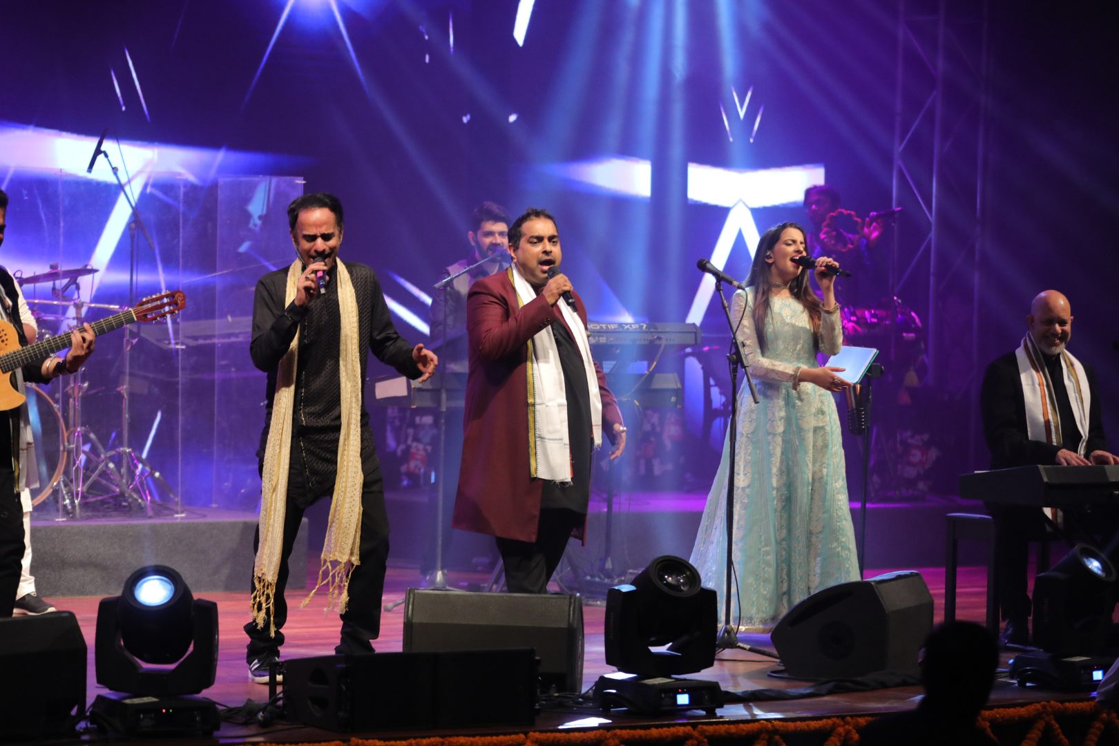 Guest performers on stage at Raag-On Tour
