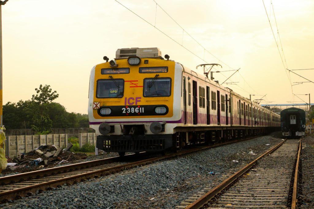 Mumbai local train