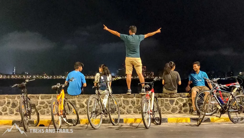 Mumbai midnight cycling