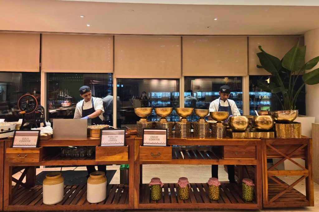 Gujarati & kathiawadi Food Festival buffet