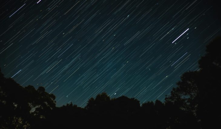 World’s Oldest Recorded Meteor Shower Is Returning This April – And You Can Catch It In Mumbai