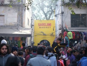 NDMC Removes 200 Stalls In Delhi&#8217;s Famous Sarojini Nagar Market As Part Of A Demolition Drive