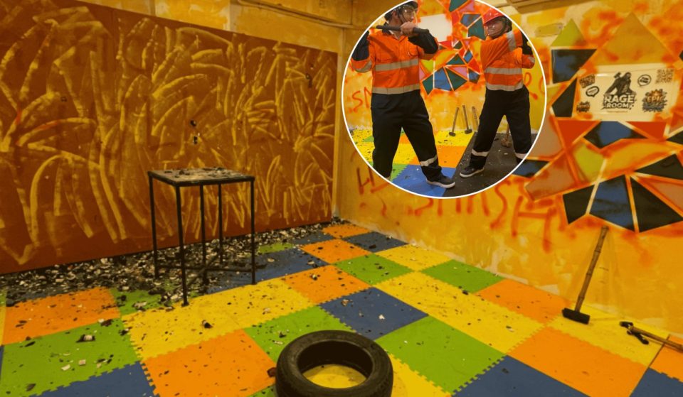 Break The Ice (And Everything Else) At Delhi’s Newest Blind Date Event Happening At A Rage Room