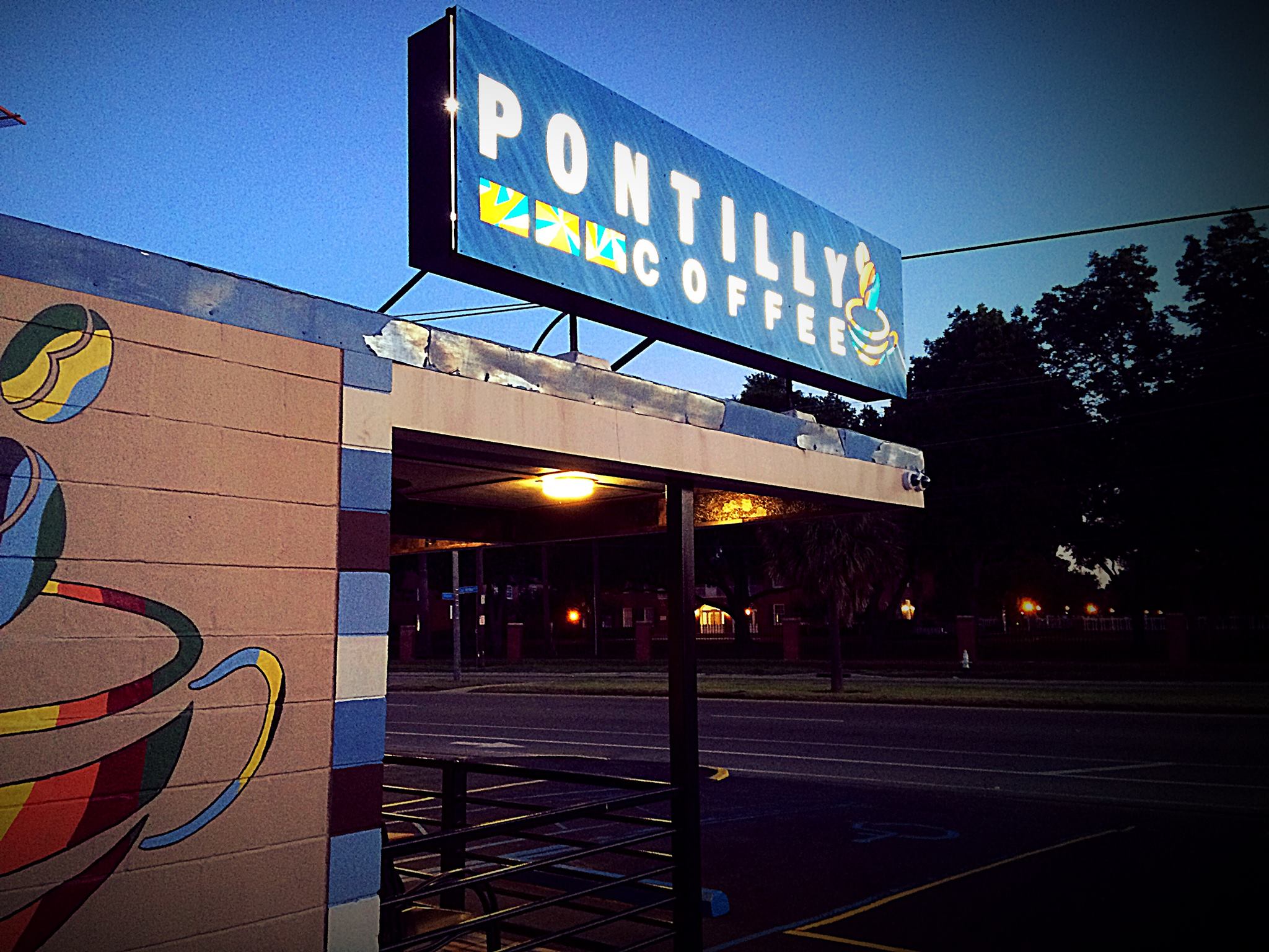 20 Incredible Coffee Shops In New Orleans