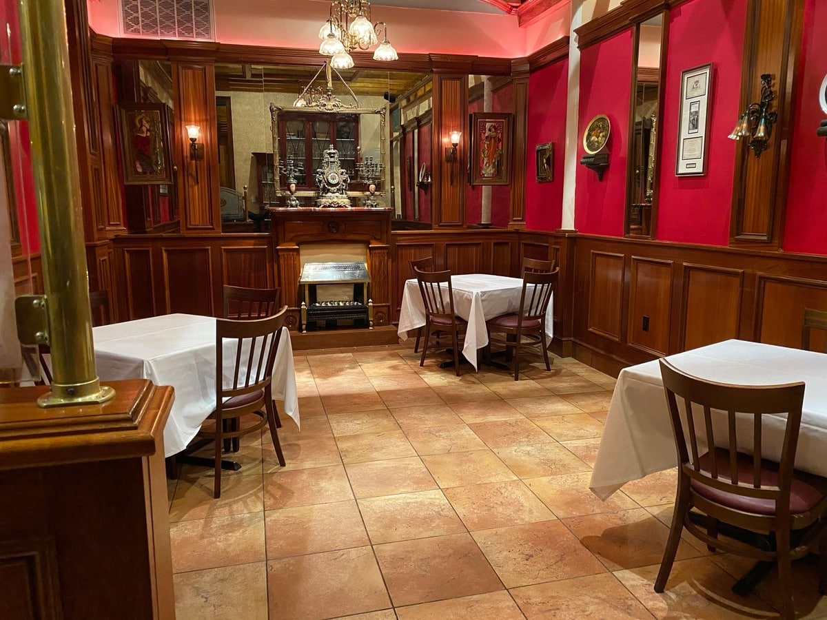 11 Irresistible Italian Restaurants In And Around New Orleans