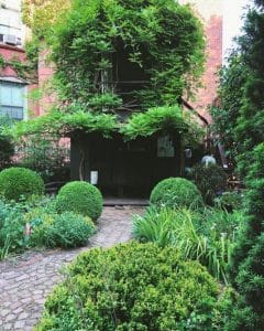 10 Stunning Secret Gardens Hidden In New York City - Secret NYC