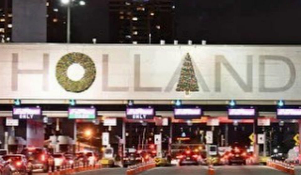 The Controversial Holland Tunnel Decorations Have Officially Been Fixed