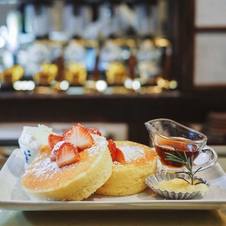 5 Best Spots For Fluffy SouffléStyle Pancakes In NYC Secret NYC