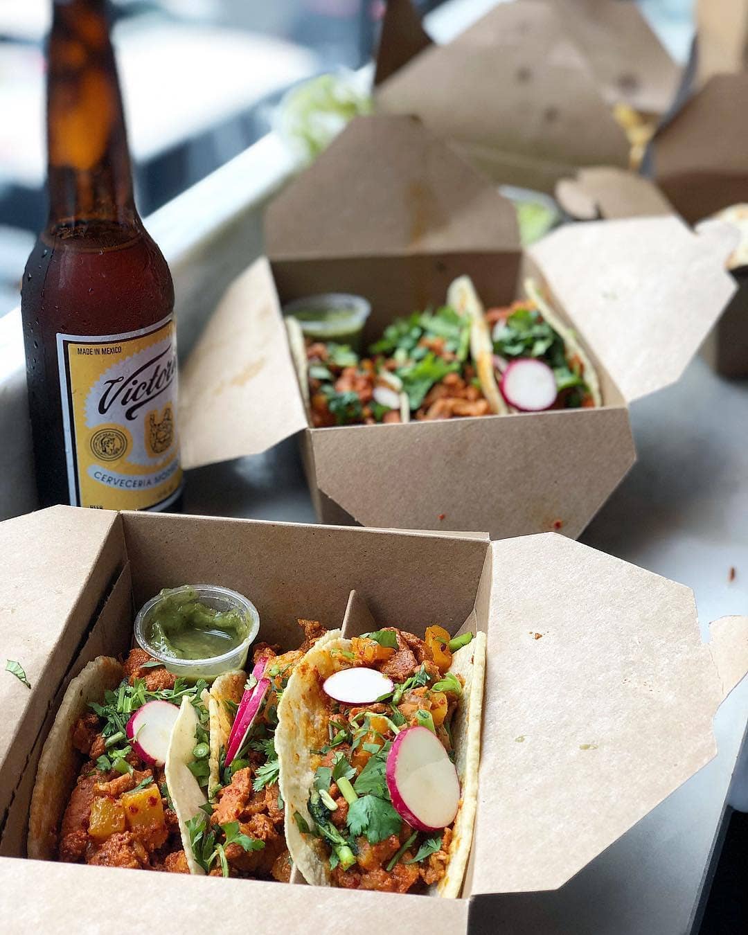 5 Fast Casual Restaurants That Are Healthy & Hit The Spot