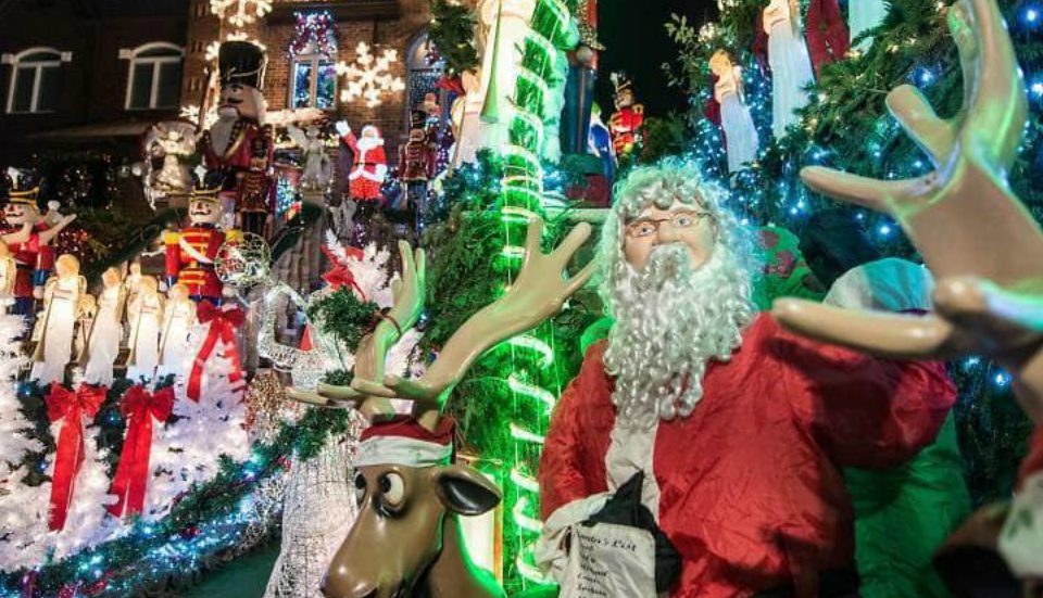 Famous Dyker Heights Christmas Lights Will Ban Food Trucks And Street Vendors This Year