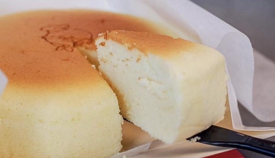 Popular Japanese Bakery ‘Uncle Tetsu’ Brings Soufflé-Style Cheesecakes To NYC