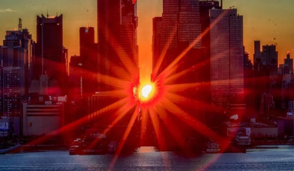 10 Absolutely Gorgeous Photos Of This Week’s ‘Reverse’ Manhattanhenge In NYC