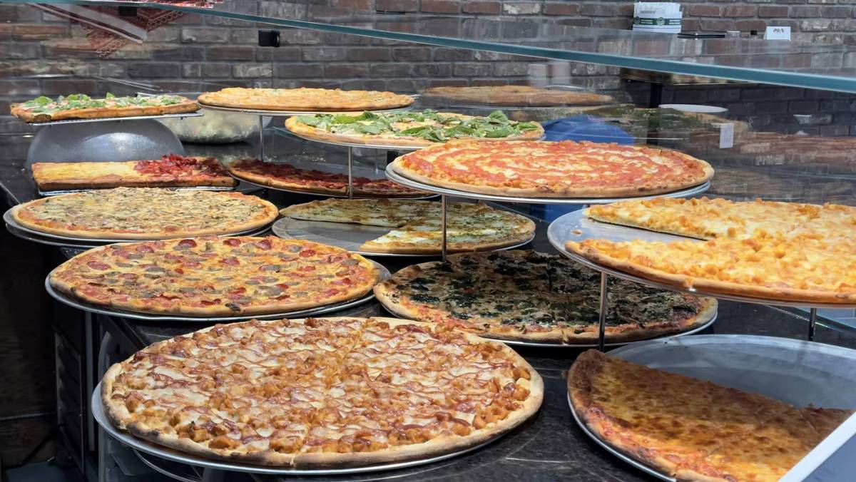 28 Best Pizza Places In NYC (2025)