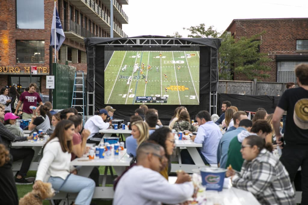 20 Best Sports Bars In NYC (2024) Secret NYC