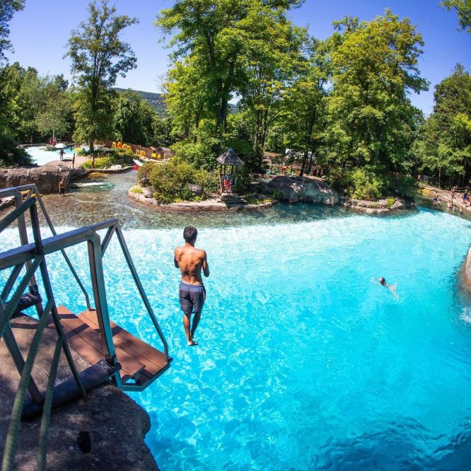 Mountain Creek’s Massive Outdoor Waterpark Reopens This Weekend Near NYC LaptrinhX / News