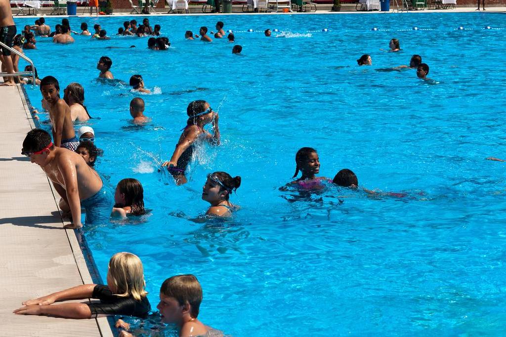 Free pools near me open now