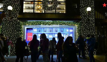 NEW YORK, NEW YORK - NOVEMBER 16: Guests enjoy Windows Preview at Macy's Herald Square on November 16, 2023 in New York City. (Photo by Eugene Gologursky/Getty Images for Macy's, Inc)
