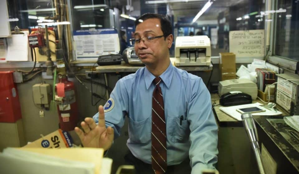 MTA Station Agents To Be Relieved From The Glass Token Booths This Week