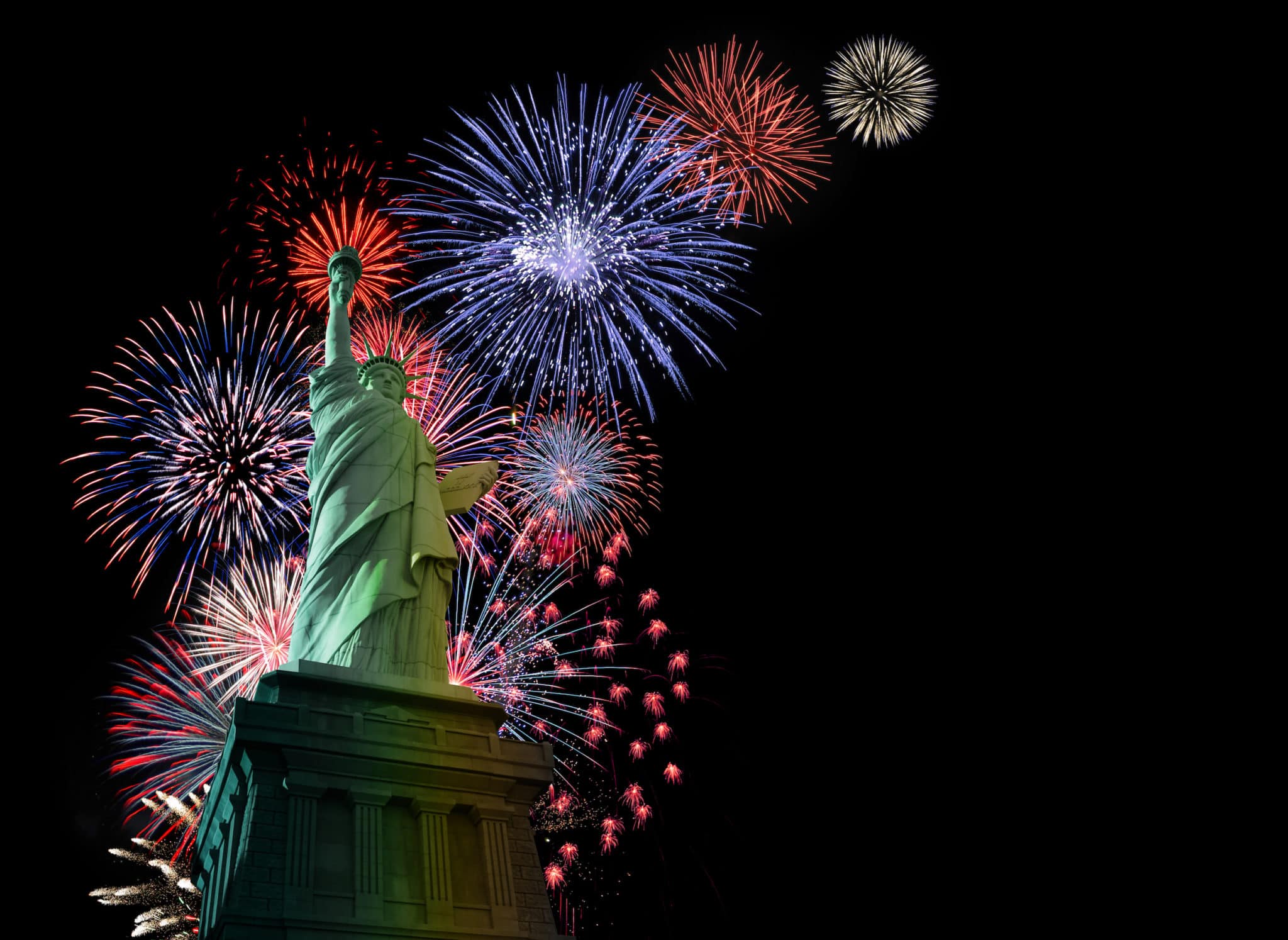 Best Places To Watch New Year’s Eve Fireworks In NYC