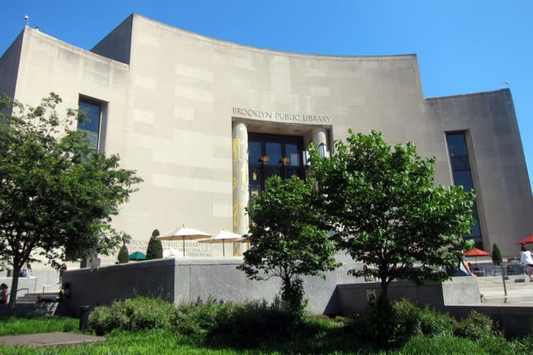 10+ Most Beautiful And Best Libraries In NYC (2025)