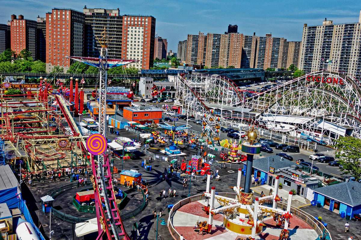 The Best Amusement Parks Near NYC (2025)