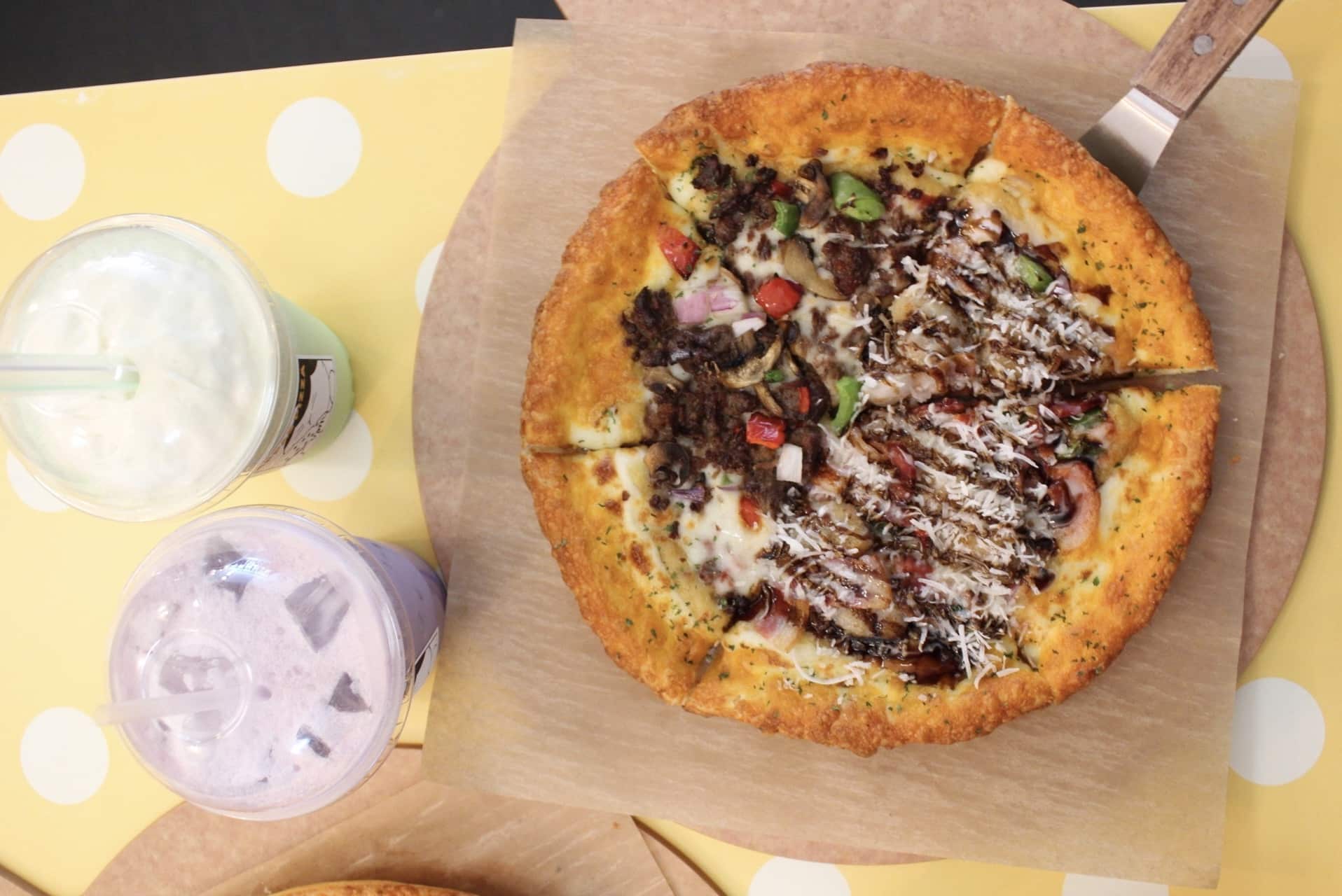 Appas Pizza Is NYC's First Pizza Parlor Dedicated To Korean Pizza