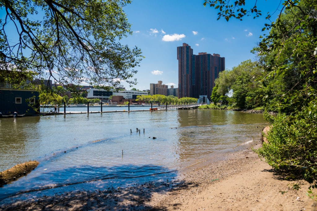 8 Beste Versteckte Strände In NYC, Die Man Diesen Sommer Besuchen
