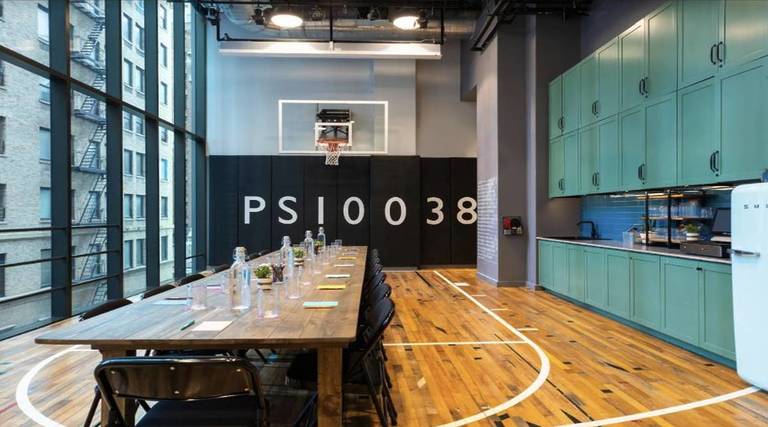 18 Best Hotel Bars In NYC Right Now (2025)