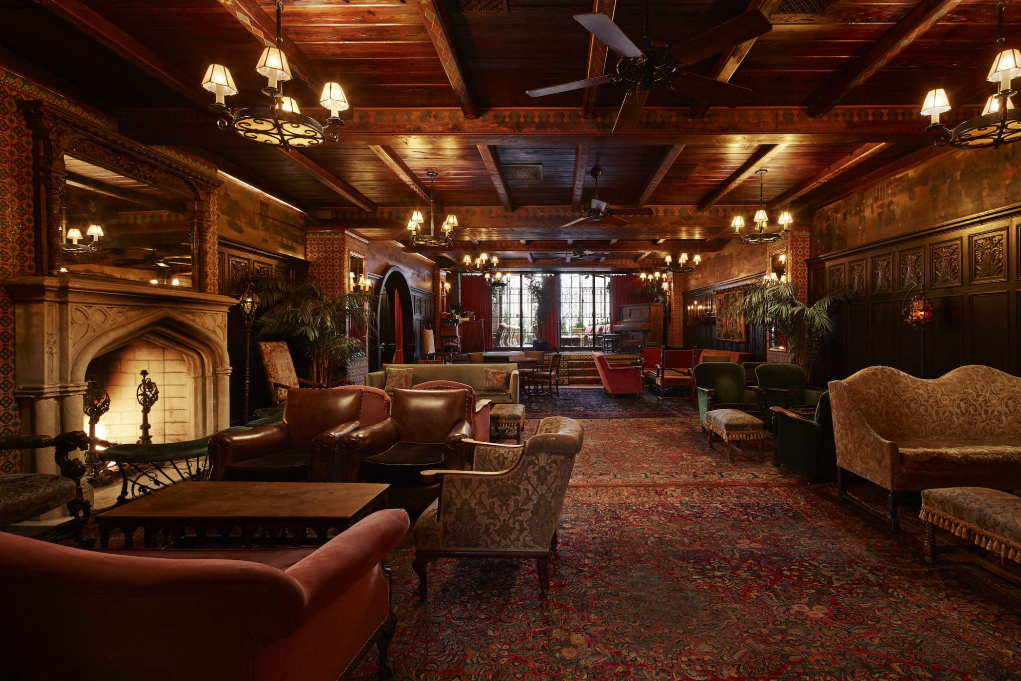 18 Best Hotel Bars In NYC Right Now (2025)