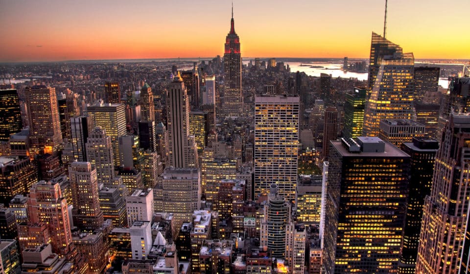 Olvídate del Empire State Building y de The Edge: esta plataforma de observación de Nueva York, a 850 pies de altura, ofrece vistas de 360° al aire libre de Central Park y Manhattan